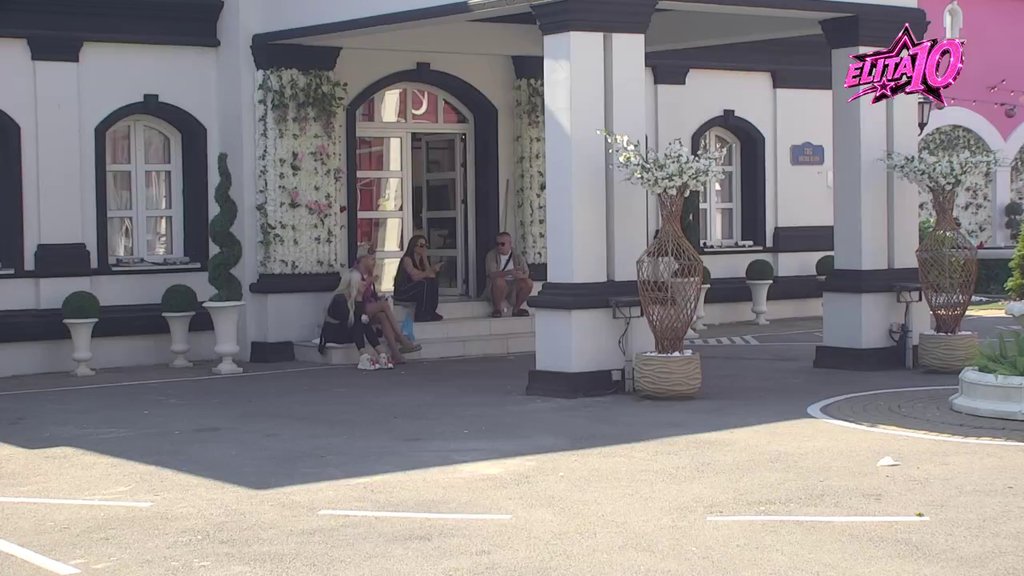 Smislili pakleni plan za Gloriju Jelovac: Dača i Uroš spremili taktiku, večeras će svi videti njeno pravo lice! (VIDEO)