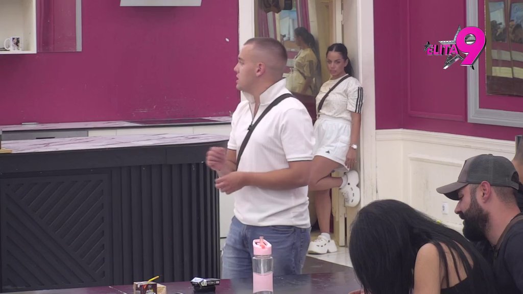 Ona je u teškom stanju, pokazaću joj da sam joj prijatelj: Dačo na sve načine pokušava Mini da dokaže vernost, pa razotkrio Saru! (VIDEO)