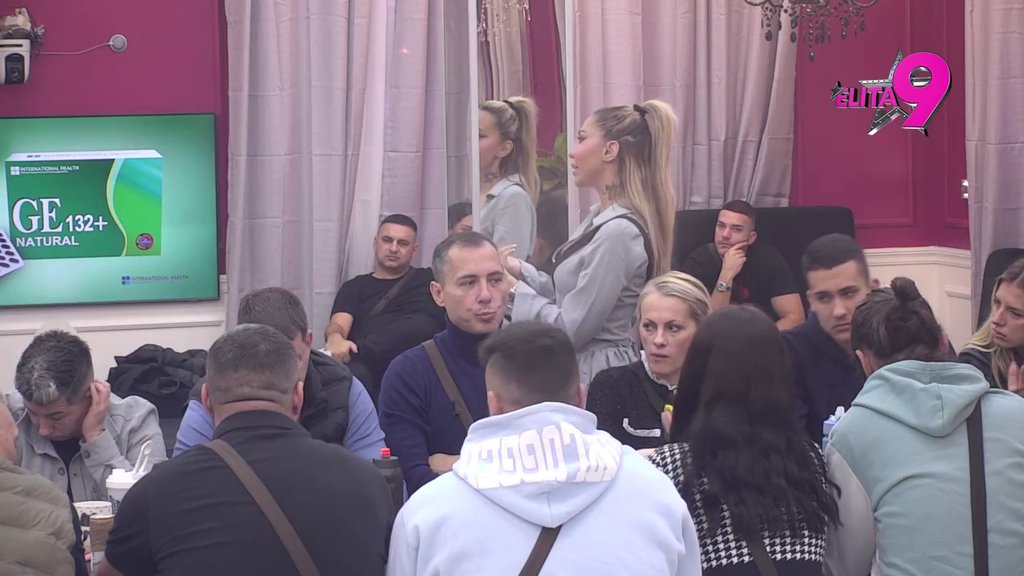 Bolesno je da gleda sina: Nerio žestoko osudio majku Situ, pa se obračunao sa Aneli! Ahmićeva pokušala da opravda svoje postupke, pa se pogubila: Nisu bolesni mene da gledaju... (VIDEO)