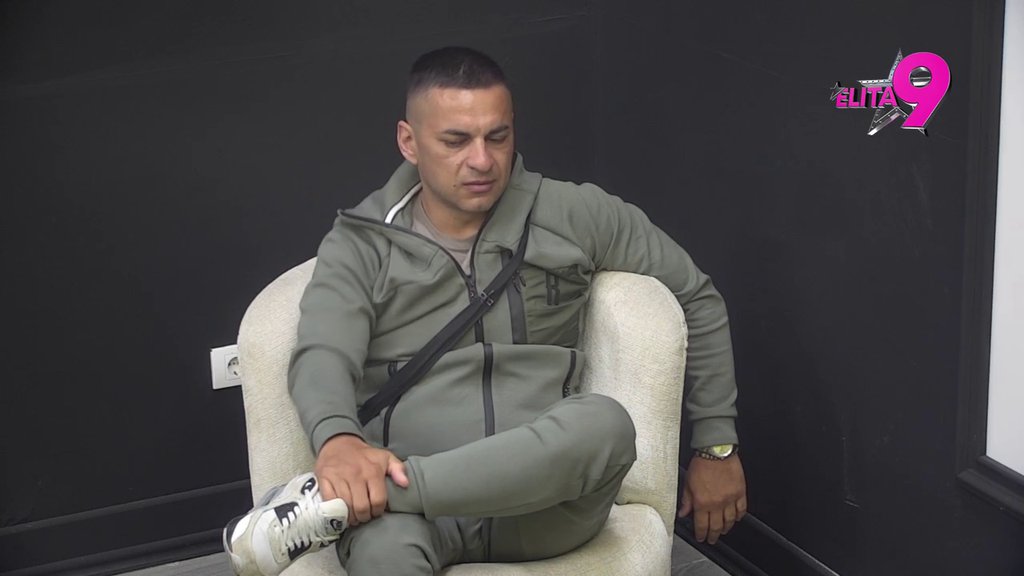 DANI SU MU DUGI KAO GODINE! Bebica sa suzama u očima i knedlom u grlu priča o Teodori: Pogledi nam se susreću, vidim joj u očima... (VIDEO)