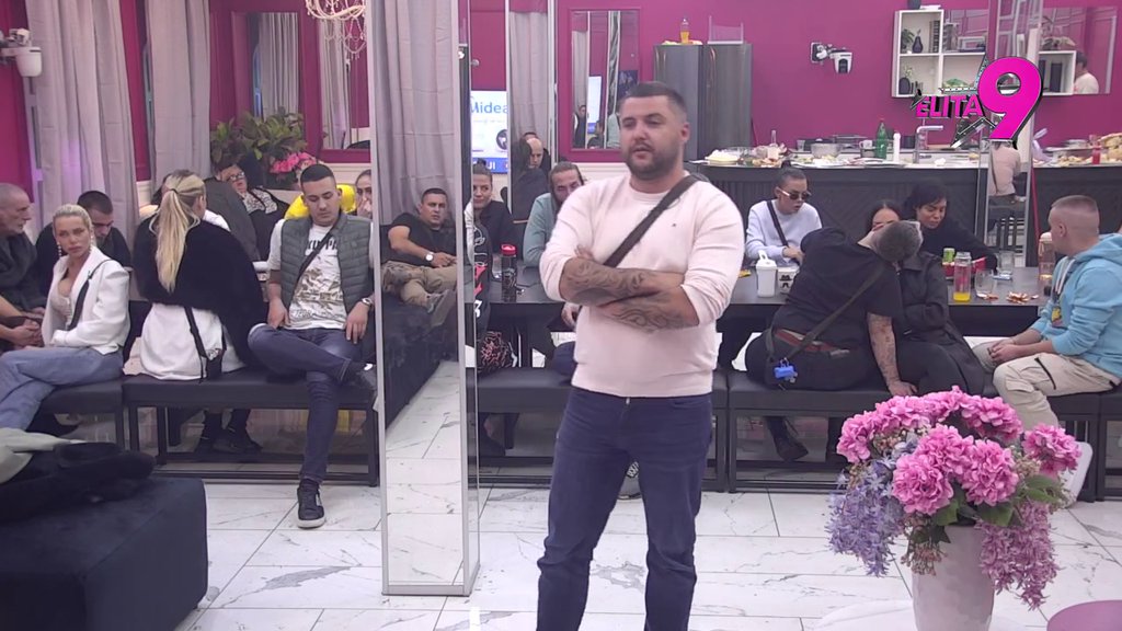 Obična k*rava, ali i u duši: Alibaba pokušao da otvori Bebici oči o preljubnici Teodori, on je posle svega brani! (VIDEO)