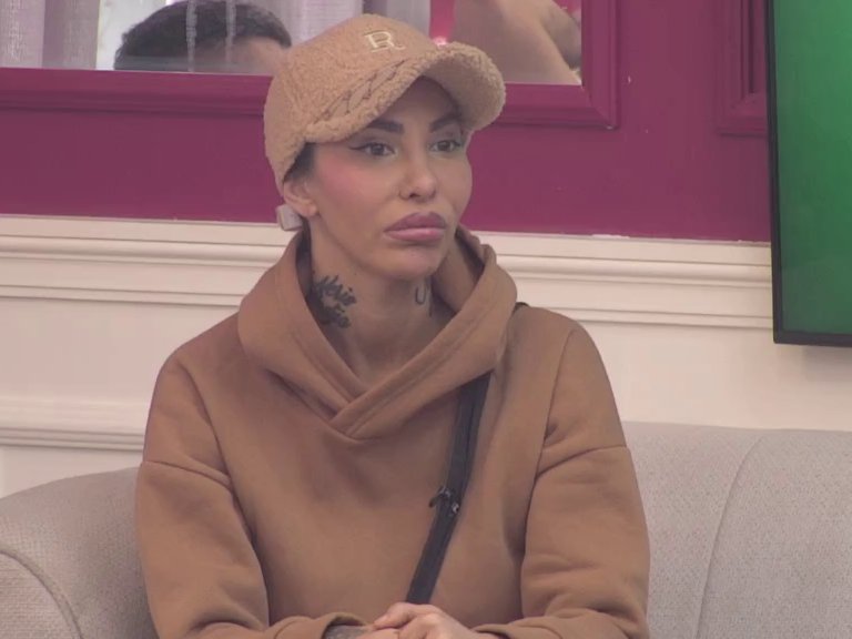 Ljudska nakaza, kao da su DEMONI u njemu: Stanija nikad žešće udarila na Asmina, otkrila da ga ne prepoznaje, pa oplela po Aneli: Za šta se ona bori?! (VIDEO)