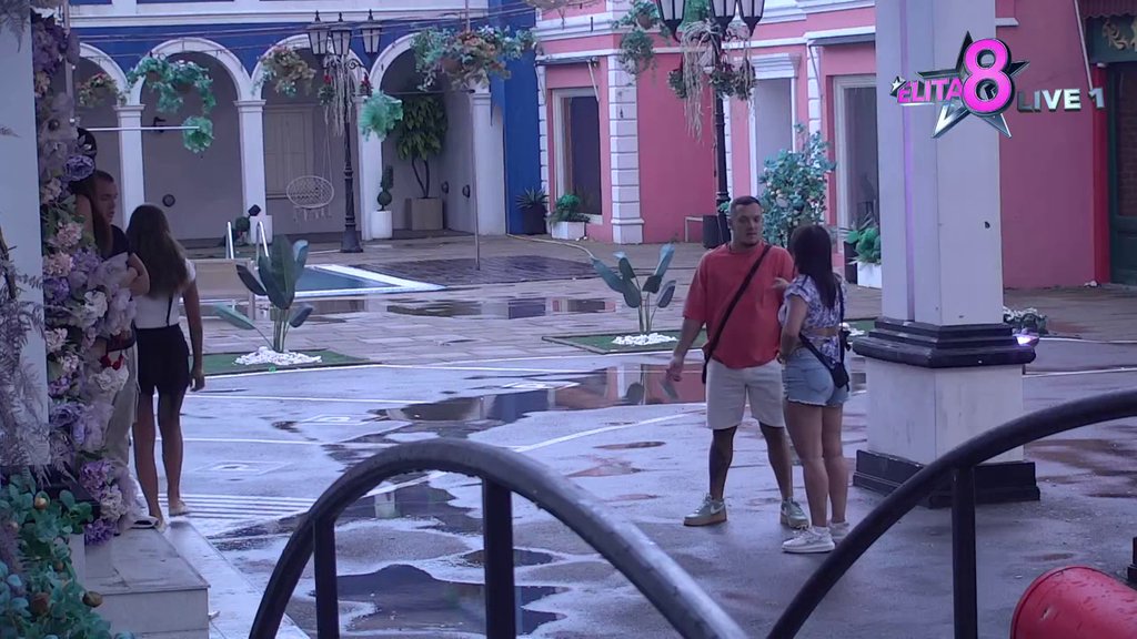 Neće da reši i ćuti mesec dana: Gastoza nervira jer Anđela sve njihove probleme prebacuje na Sofiju! (VIDEO)