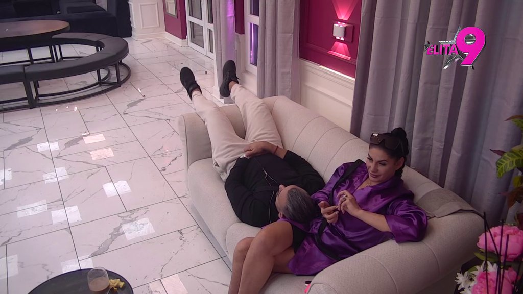 Svaku žurku me po celu noć gleda: Alibaba priznao da otkida na Maju, pa doneo odluku da od sutra totalno promeni frizuru! (VIDEO)