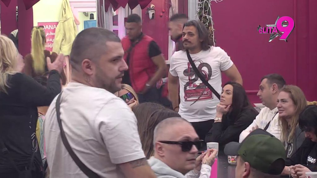 IDEŠ LINIJOM MANJEG OTPORA: Bora pobesneo zbog Zoricinog uvijanja u celofan, pa joj poručio da smanji LICEMERJE! (VIDEO)