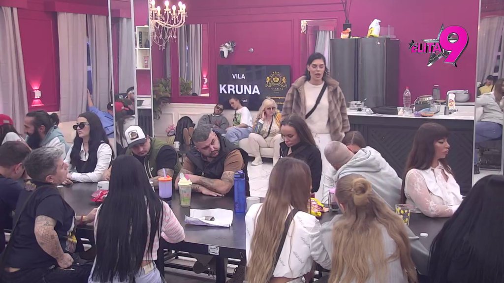 Šok! Mina misli da Maja ne može da morališe, ona joj uzvratila duplo (VIDEO)