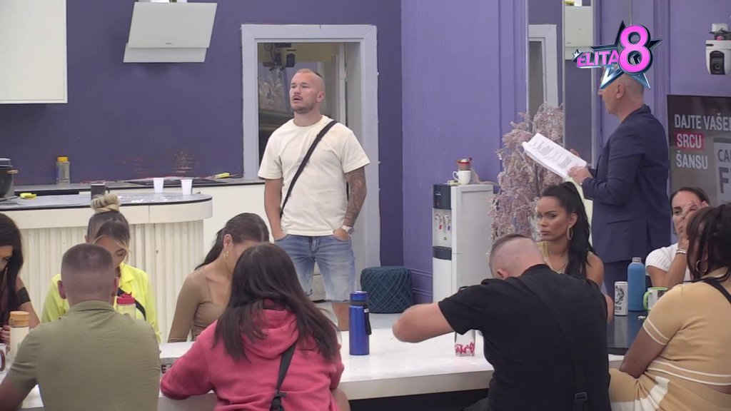 Rešile da udruže snage: Anđelu i Sanju spojili zajednički dušmani, posle svega zakopale ratne sekire! (VIDEO)