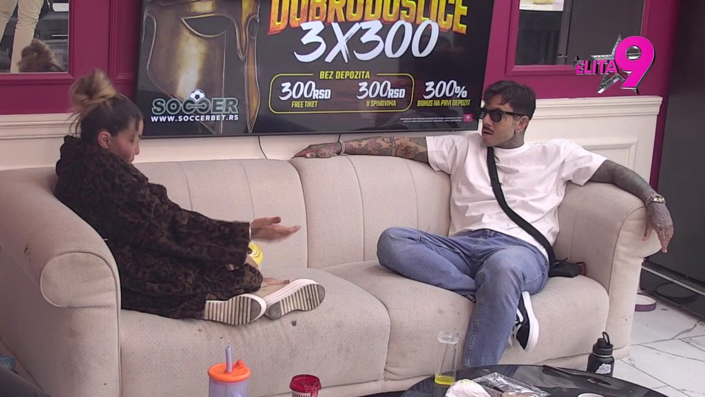 TI SI BEZ*UDOVIĆ: Aneli zatražila od Filipa da joj prizna da je POSEBNA za njega, pa dobila HLADAN TUŠ! (VIDEO)