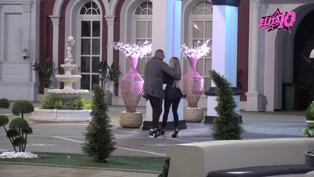 To može samo Đukić da ti toleriše: Aneli dočekala da porazgovara sa Carem o njihovom odnosu, on joj postavio ultimatum! (VIDEO)