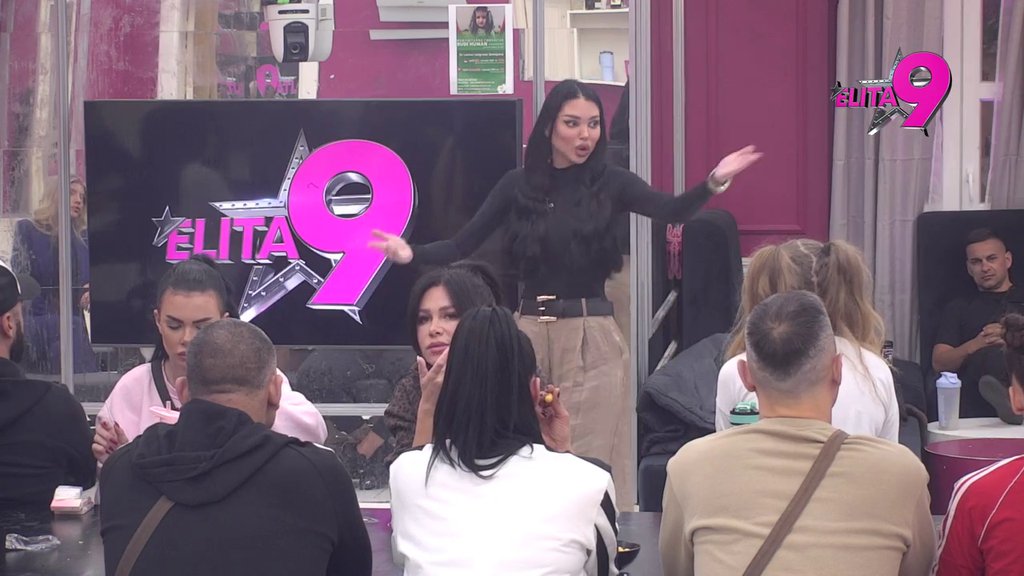 TI NISI MUŠKARAC, TI SI FIFI! Stanija otkrila na šta je Maja uhvatila Asmina, a Kačavnda nije štedela reči na njega (VIDEO)