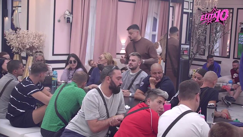 Jedinstven si i autentičan: Terza se pred svima posprdao sa Đoletom, on umire od smeha! (VIDEO)