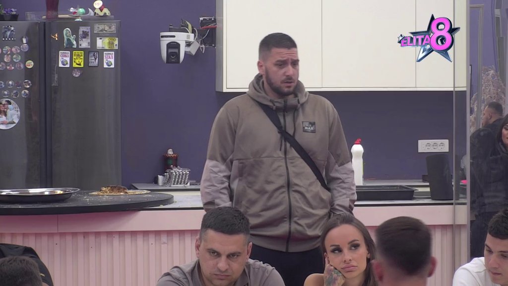 Manipulisala je sa mnom da je trudna: Gruja razvezao jezik o Mimi, Mrvica joj zadala žestok udarac i otkrila kad će sa njim ući u VEZU! (VIDEO)