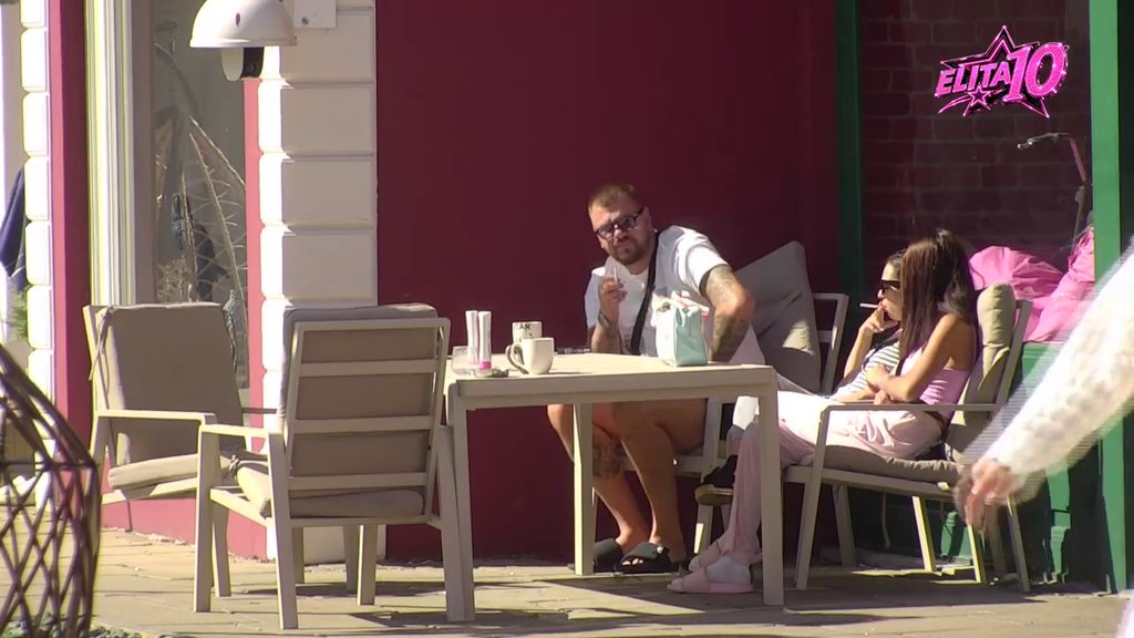 Eskalacija ljubomore: Rada primetila Milanovo udvaranje Miljani Ristić, pa joj se obratila: Smuvaj se sa mojim bivšim! (VIDEO)