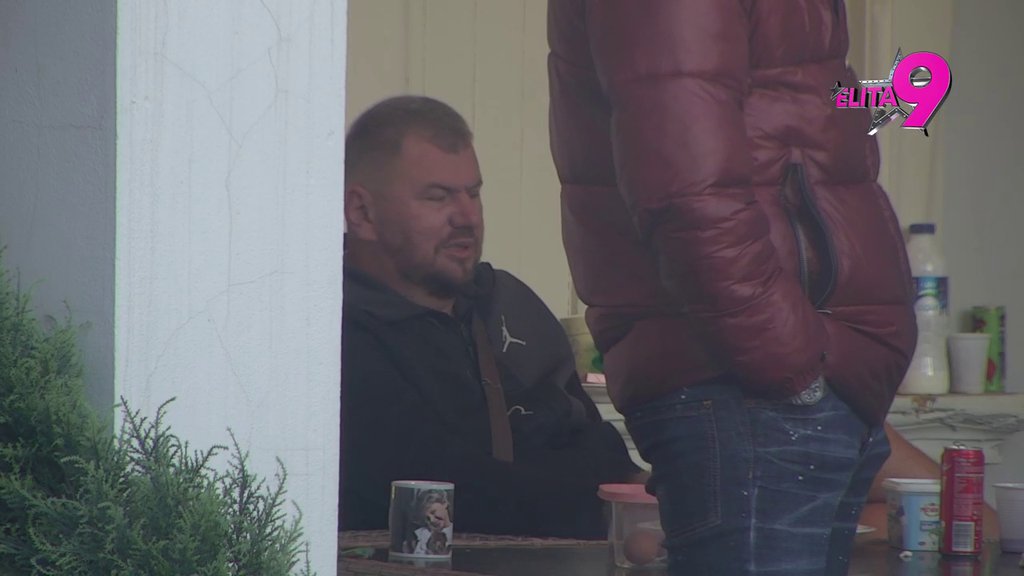 BESAN KAO RIS! Janjuš raspalio po Aneli, kivan na bivšu jer pominje tužbe i njega srozava! (VIDEO)