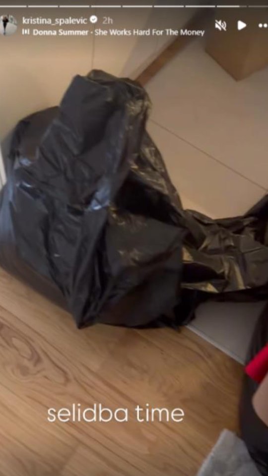 DOBRO JUTRO, NIJE MI DOBRO! Kristina Spalević se uselila u topli dom roditelja, pa se javno oglasila: Ja sa džakovima krenem, pa stanem... (FOTO)