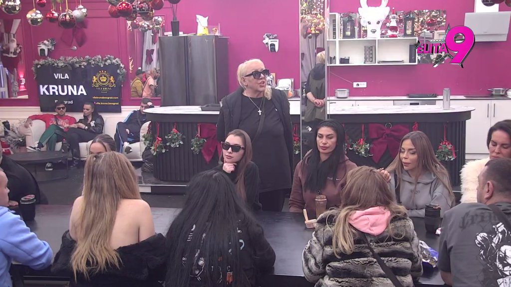 Veridba se opet računa, dobiću novi prsten: Teodora svojim izjavama ostavlja sve u šoku, Bebica spreman da je zaprosi opet! (VIDEO)