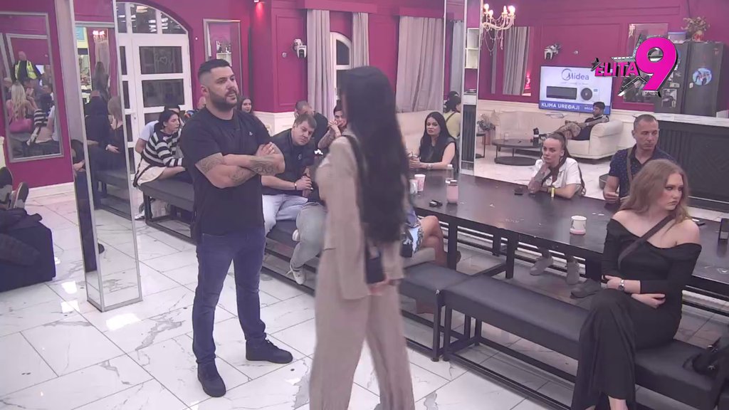 Tipovao si me: Stanija razvezala jezik i urnisala Alibabu i Aneli! Sve sigurnija da su imali dogovor, bljuje vatru na sve strane (VIDEO)