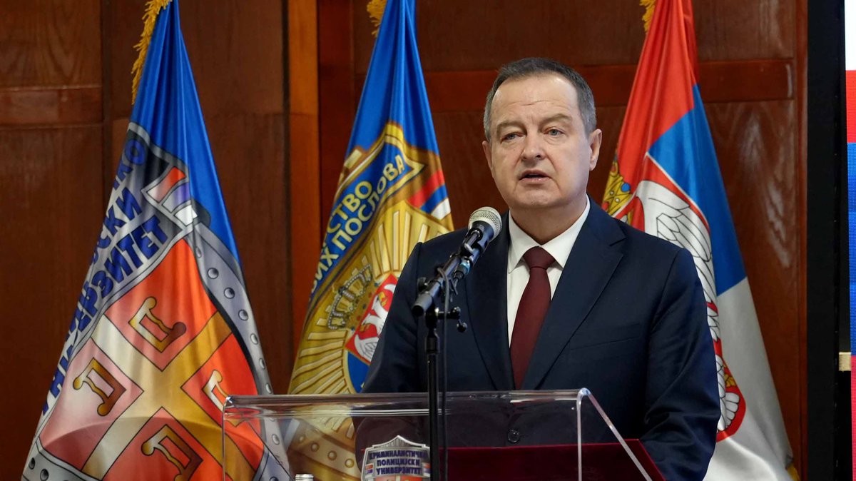 Dačić u Atini: Srbija kooperativan partner u borbi protiv organizovanog kriminala u svetu