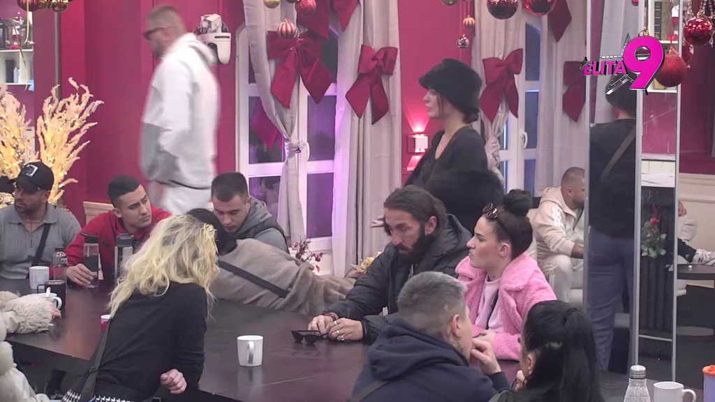 Kad novog sa bivšim pravariš to je legitimno: Mića uz Prijine stihove podržao odnos Alibabe i Aneli! (VIDEO)