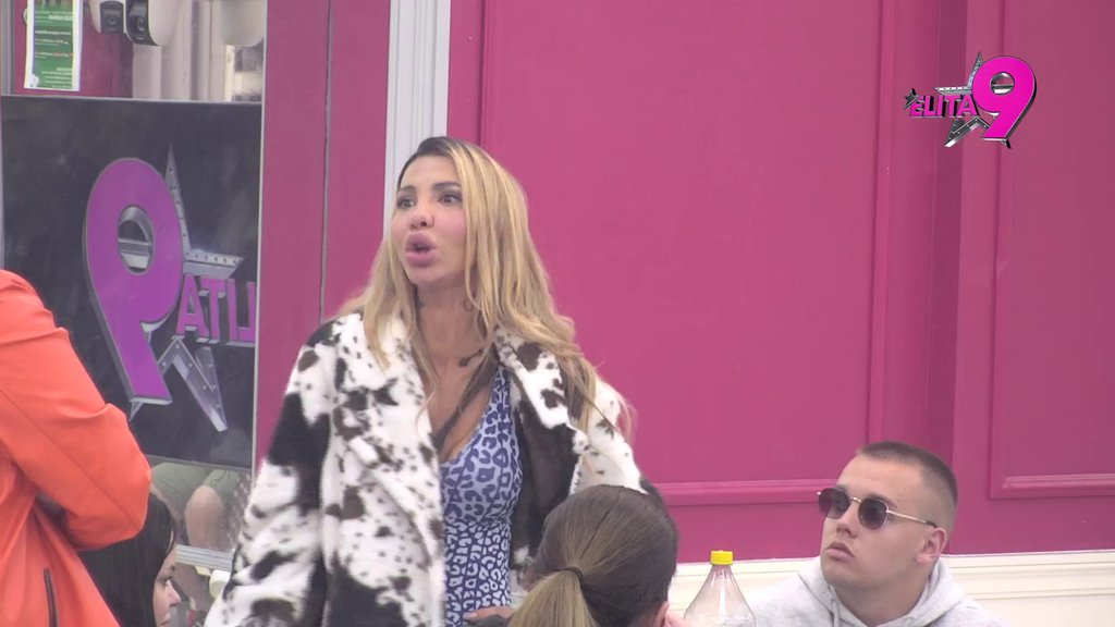 OPSESIVNA JE: Aneli tvrdi da je Anita uverena da se POTAJNO gleda sa Lukom, pa joj prati svaki pokret i korak! (VIDEO)