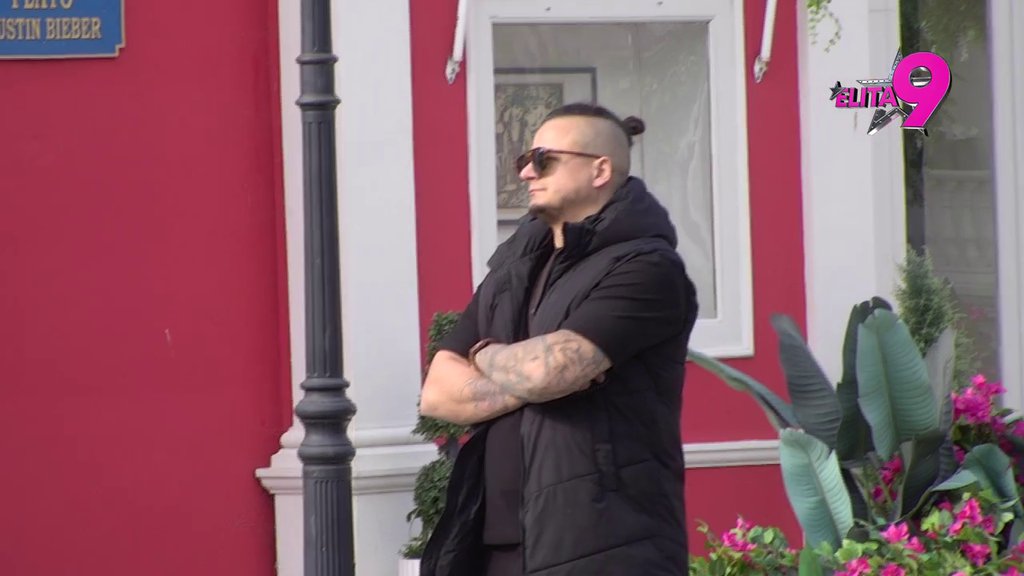 POTONULE MU SVE LAĐE! Mina ovom pesmom napravila Terzi rebus u glavi: Svi se pitaju samo jedno (VIDEO)