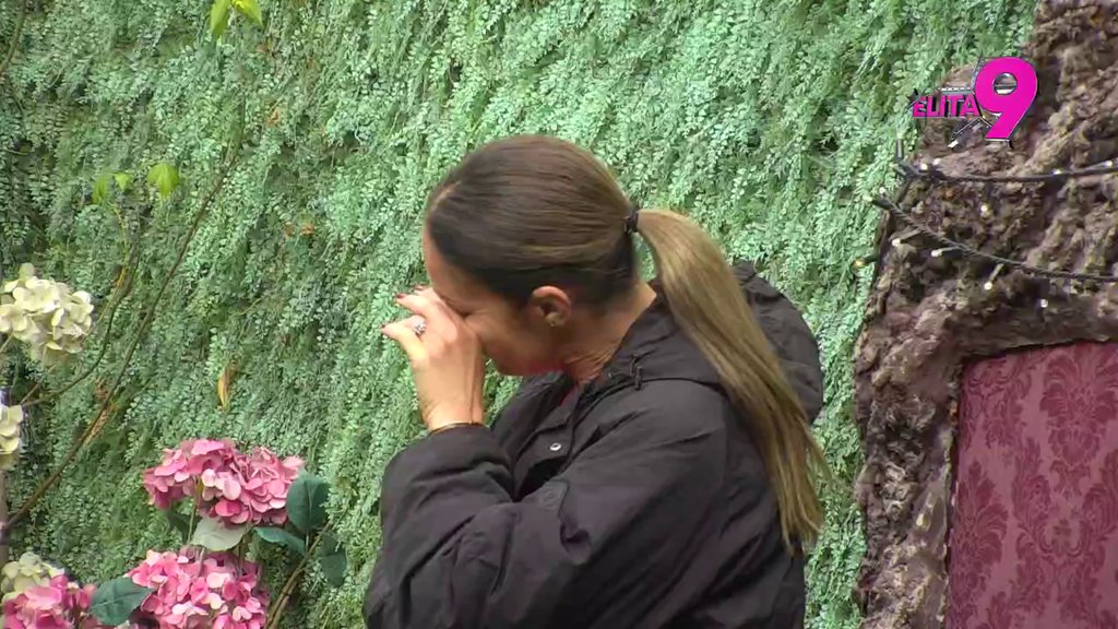 NEOČEKIVANO! Kačavenda plače kao kiša zbog Aneli i Luke, NE MOŽE DA SE SABERE! (VIDEO)