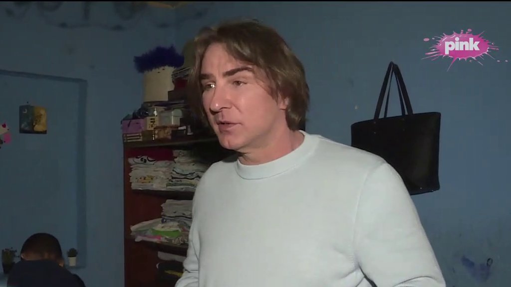 CELA SRBIJA JE PLAKALA ZBOG MARIJE FERIZOVIĆ! Željko Mitrović pružio pomoć samohranoj majci OSMORO DECE koja je bila žrtva JEZIVOG porodičnog nasilja (VIDEO)