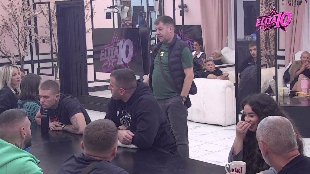 Kako Janjuš diže ovo na viši nivo, Mateja ćuti: Ivan izneo svoju teoriju o odnosu košarkaša i Sandre, pa potkačio Matijevića (VIDEO)