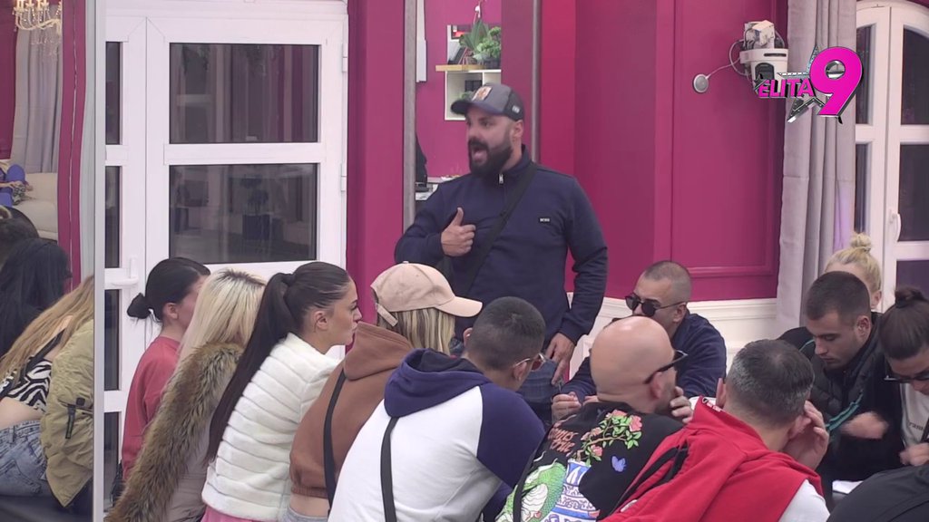 IZGUBLJEN JE: Lepi Mića svojom izjavom pokrenuo sumnju da je Luka ODLEPIO za Majom Marinković! (VIDEO)