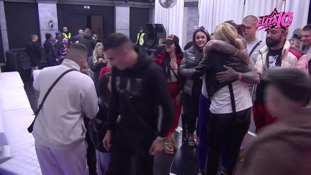 Napušta Belu kuću! Ukućani su se zauvek pozdravili sa Aleksandrom Barać (VIDEO)