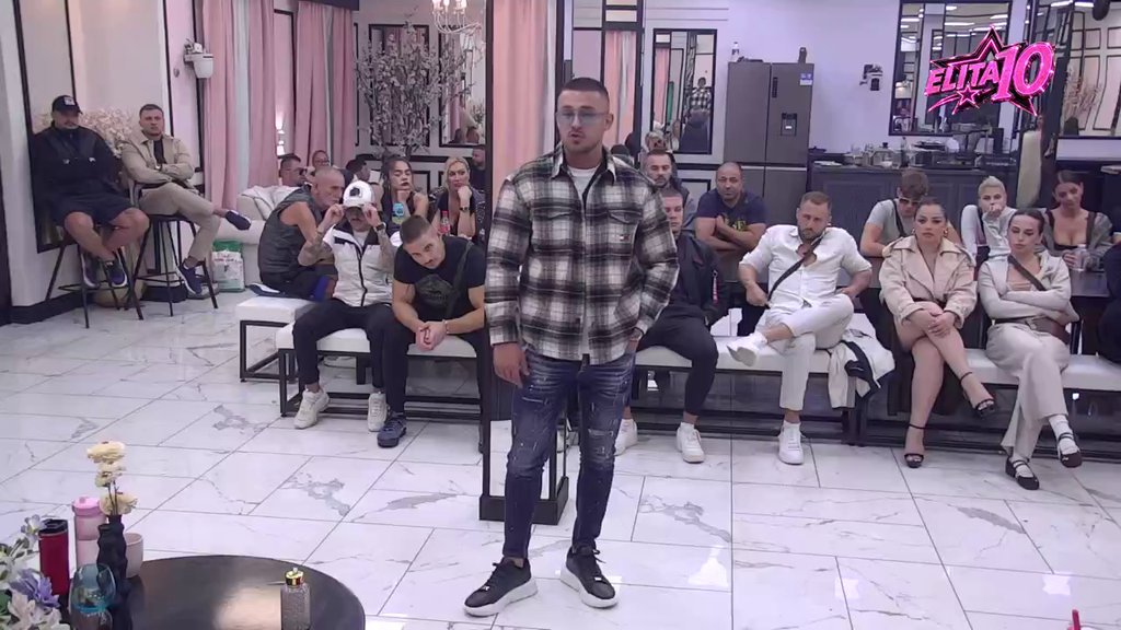 Isponižavao je za sve pare: Marko urla na Sanju iz petnih žila, ne može da veruje kakav blam je sebi dozvolio! (VIDEO)