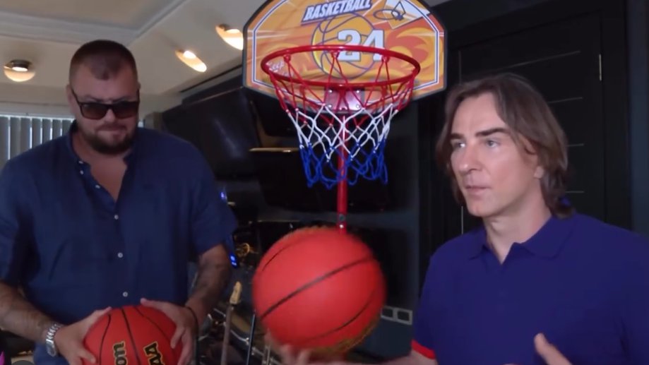 JANJUŠ ULAZI U ELITU 9: Željko Mitrović najavio SUPERSTAR SEZONU, detalji ugovora bivšeg košarkaša ostaviće vas bez teksta! (VIDEO)