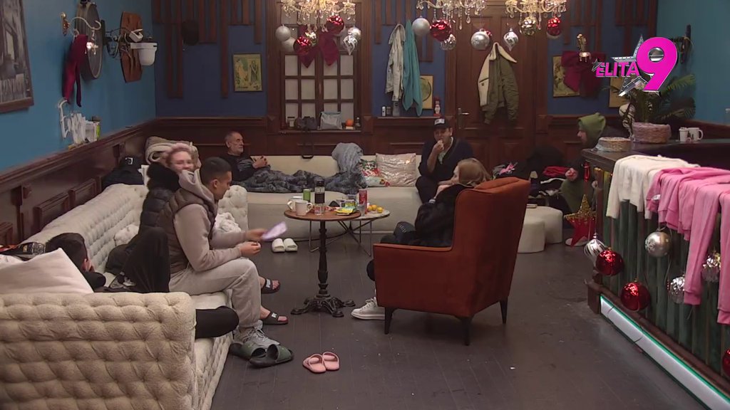 Je l' moralo sve ovako? Nerio se obratio Siti s rečima punim bola, Aneli ponovo zaplakala kao kiša (VIDEO)