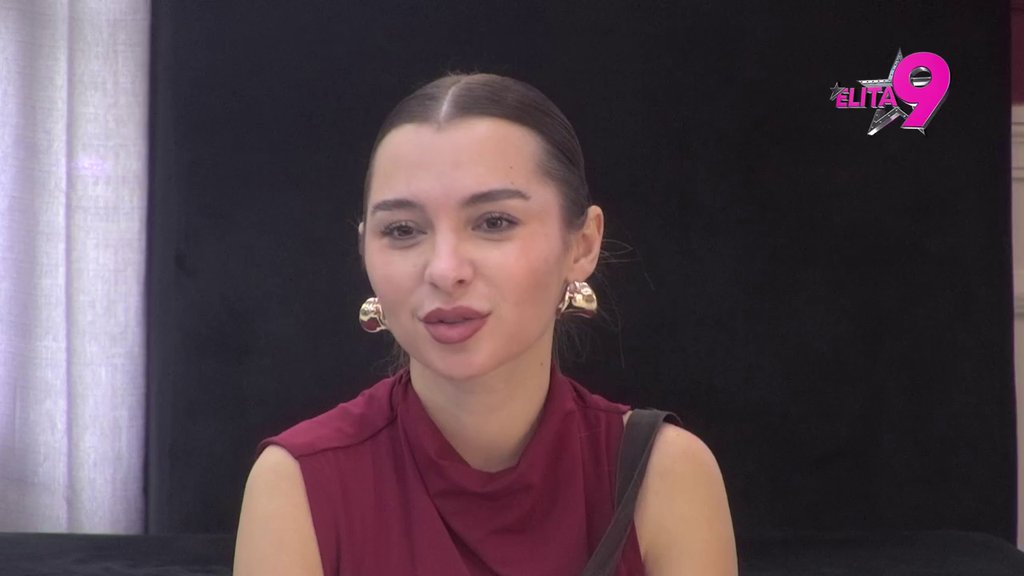 OČEKUJE NAGORE: Veliki šef uputio čestitke Sari Stojanović povodom njene slave, ona PREBLEDELA zbog OVOGA! (VIDEO)