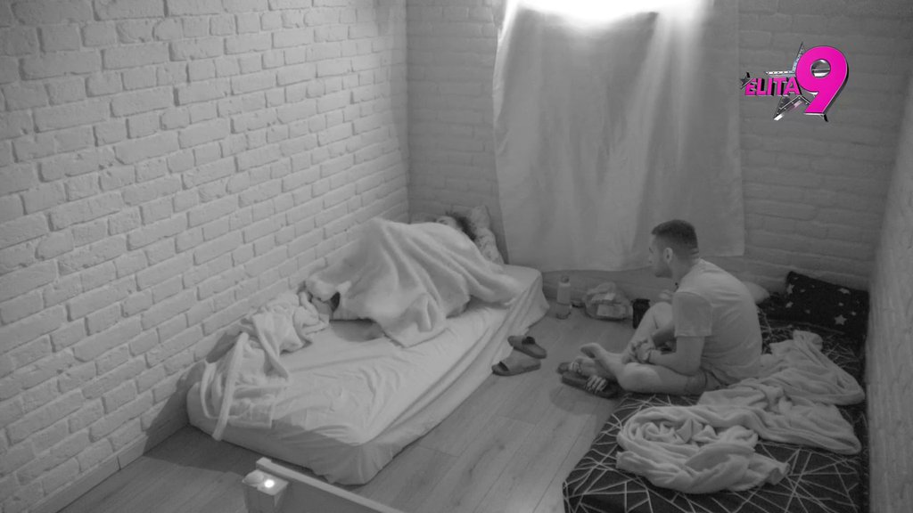 Ništa od pomirenja?! Bebica daje sve od sebe da odobrovolji Teodoru, ovog puta mu nije pošlo za rukom (VIDEO)