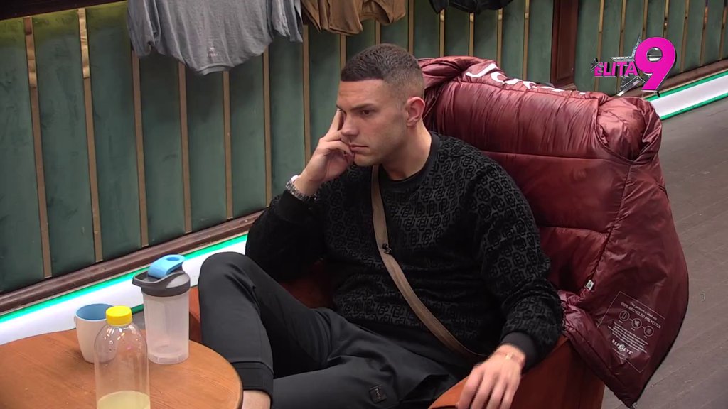 Nelogična mi je... Stanija šokirana napadima muškaraca na nju, Anđelo dao svoj sud o njenom ulasku (VIDEO)