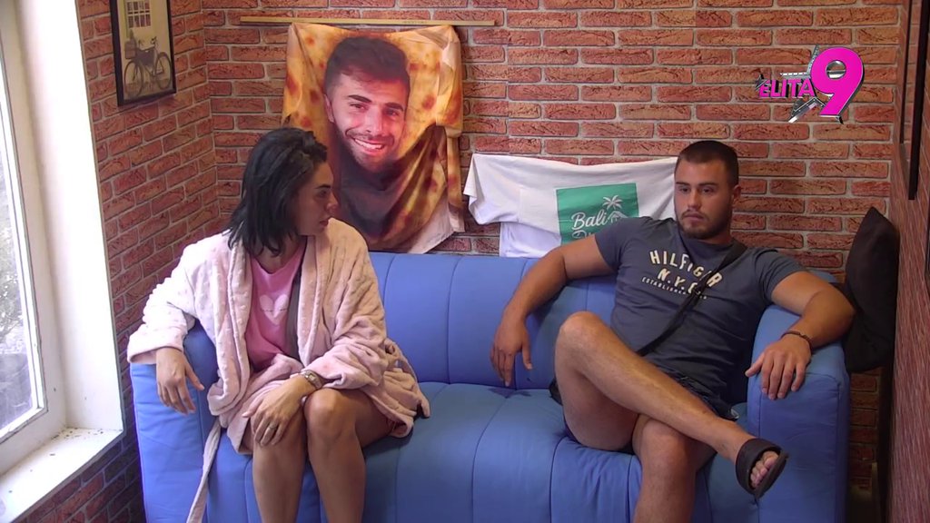 Ako treba klečaću svaki dan: Viktor priznao da sa Minom samo kupuje mir, ona jeca i preklinje za novu šansu! (VIDEO)