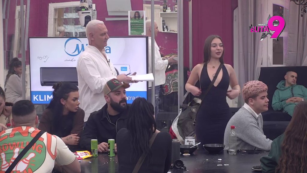 KRAJ SE NAZIRE?! Tenzija između Bebice i Teodore blizu eskalacije, ona mu ponovo priredila novo PONIŽENJE! (VIDEO)