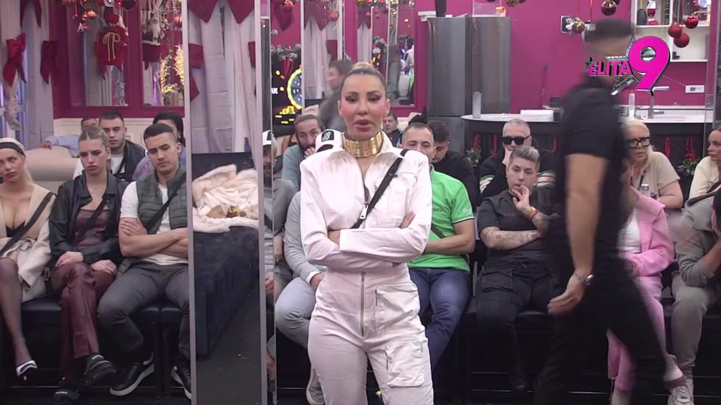 Ulazila sam u veze, a nisam znala... Aneli  otvorila dušu o Asminu, pa otkrila pravo stanje svog srca!  Jedva dočekala da se nasladi Stanijinom padu (VIDEO)