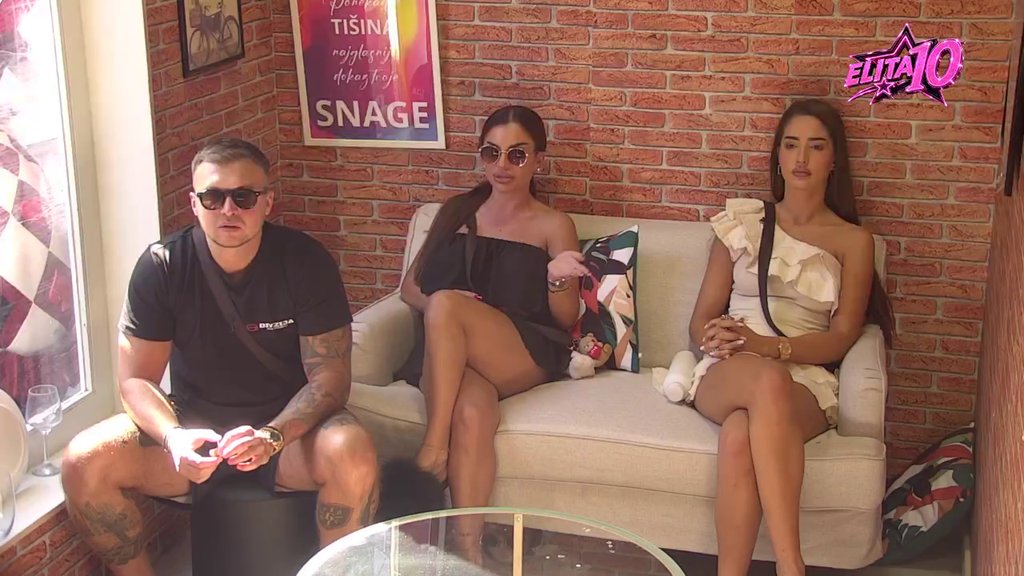 Anđela i Karić se suočili, situacija eskalirala! Ivan podsetio sve da je Đuričićeva za njega NAJMIRIŠLJAVIJA UČESNICA (VIDEO)