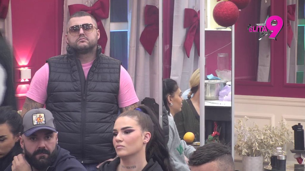 ŠOK I NEVERICA! Asmin brutalno udario na Miljanu, pa pred svima priznao da li je bio intiman sa njom (VIDEO)