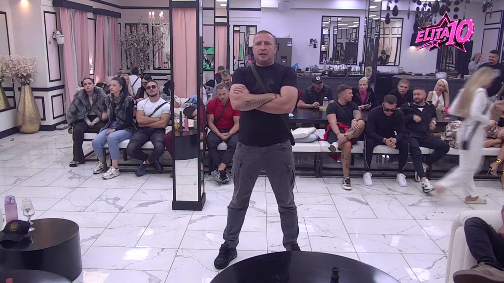Verovatno je demolirala stan: Poršelina preponosna na sebe jer je Careva još jedna recka u nizu, cveta jer se osvetila Maji Marinković! (VIDEO)