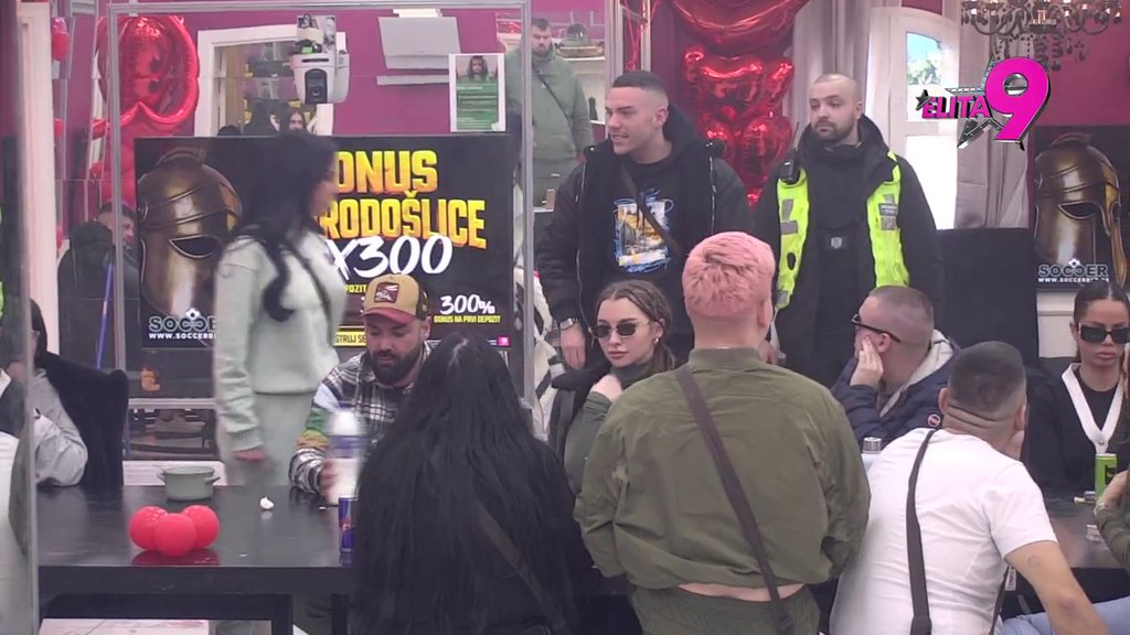 Nađi devojku da ti gura prste... Anita i Anđelo U NEVIĐENOM SUKOBU, on joj spomenuo bivšeg partnera i SUDSKI PROCES! (VIDEO)