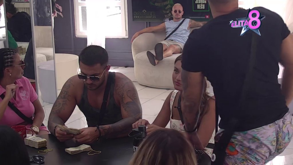 NISI PRAVI MUŠKARAC! Teodora bez zadrške oplela po Gastozu, pa poručila Anđeli da se SROZALA zbog njega! (VIDEO)