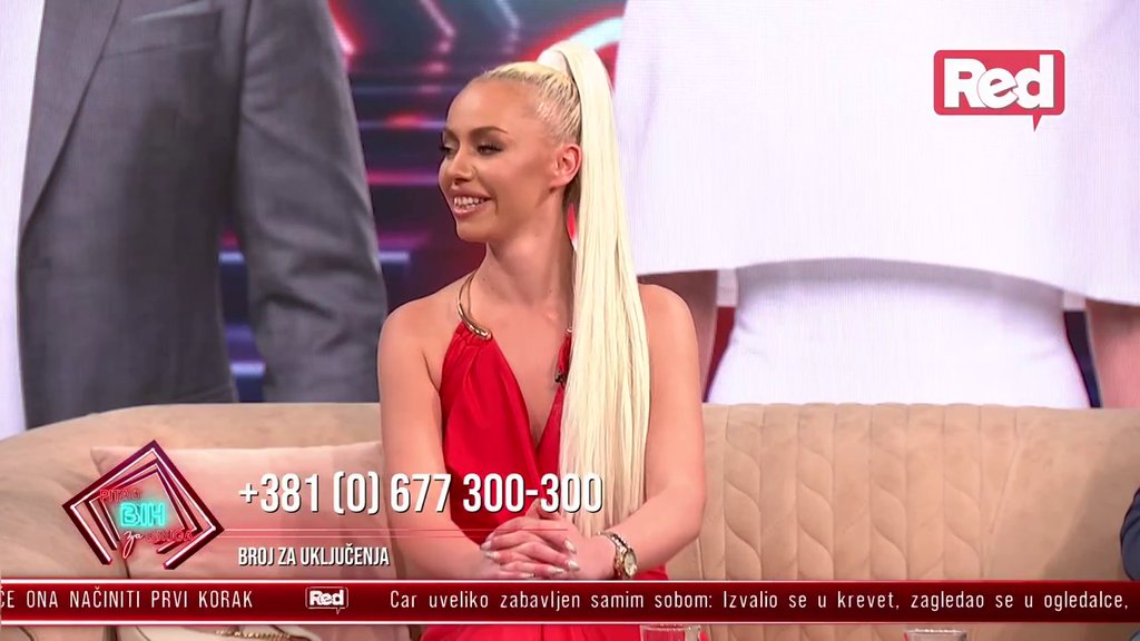 Bivša rijaliti učesnica bez dlake na jeziku opelela po Đuričićevoj, pa žestoko potkačila Cara: Pas koji laje ne ujeda! (VIDEO)
