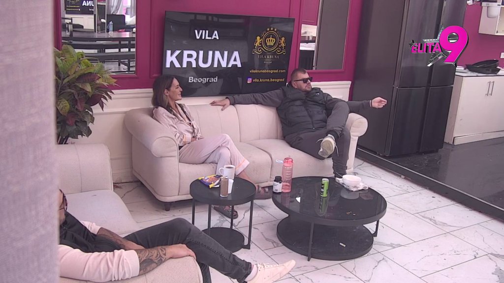 ŠTA DA TE JE VIDEO MIKI? Janjuš napravio Kačavendi LJUBOMORNU SCENU, ona njega pecnula za njegove ljubavne igrarije sa učesnicama! (VIDEO)