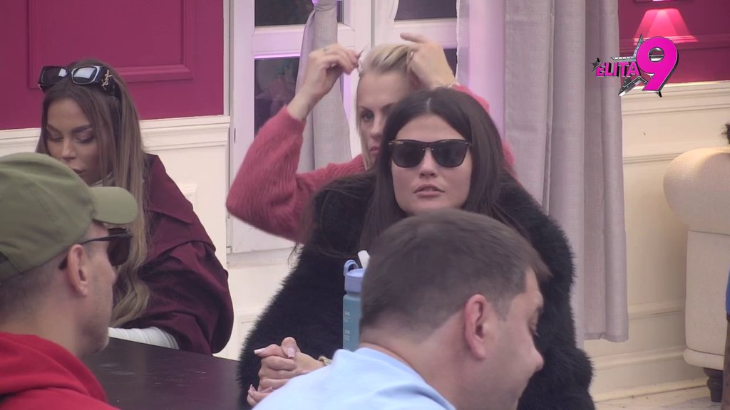 DA LI MU JE OVO TREBALO? Pored svih svojih sukoba Nerio za NAJDVOLIČNIJU naveo Boginju, ona mu ovo neće oprostiti! (VIDEO)