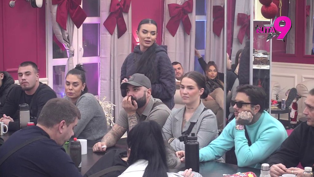 Kad je izašao njegov novi album... Istina o navodnoj aferi Anite i Relje Popovića izlazi na površinu, Stanojlovićeva se totalno pogubila zbog ovih pitanja (VIDEO)