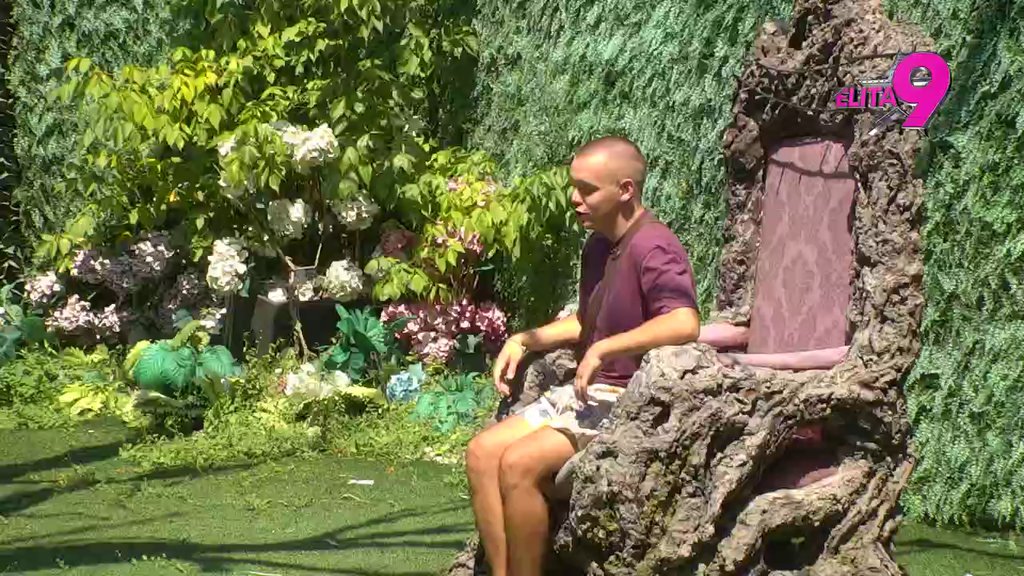 Niskomoralna Maja je dala svakom muškarcu koji se potrudio: Dača Virijević oštriji nego ikad, urnisao Marinkovićevu, Takija i Asmina! (VIDEO)