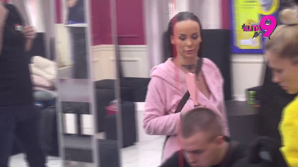 Kakav bolesnik: Teodora tvrdi da su slike sa Takijem nameštene, Bebica nije imao srca ni da ih pogleda! (VIDEO)